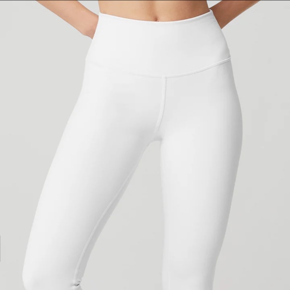 ALO Yoga Pants - White Alo Yoga Airbrush Leggings Size S